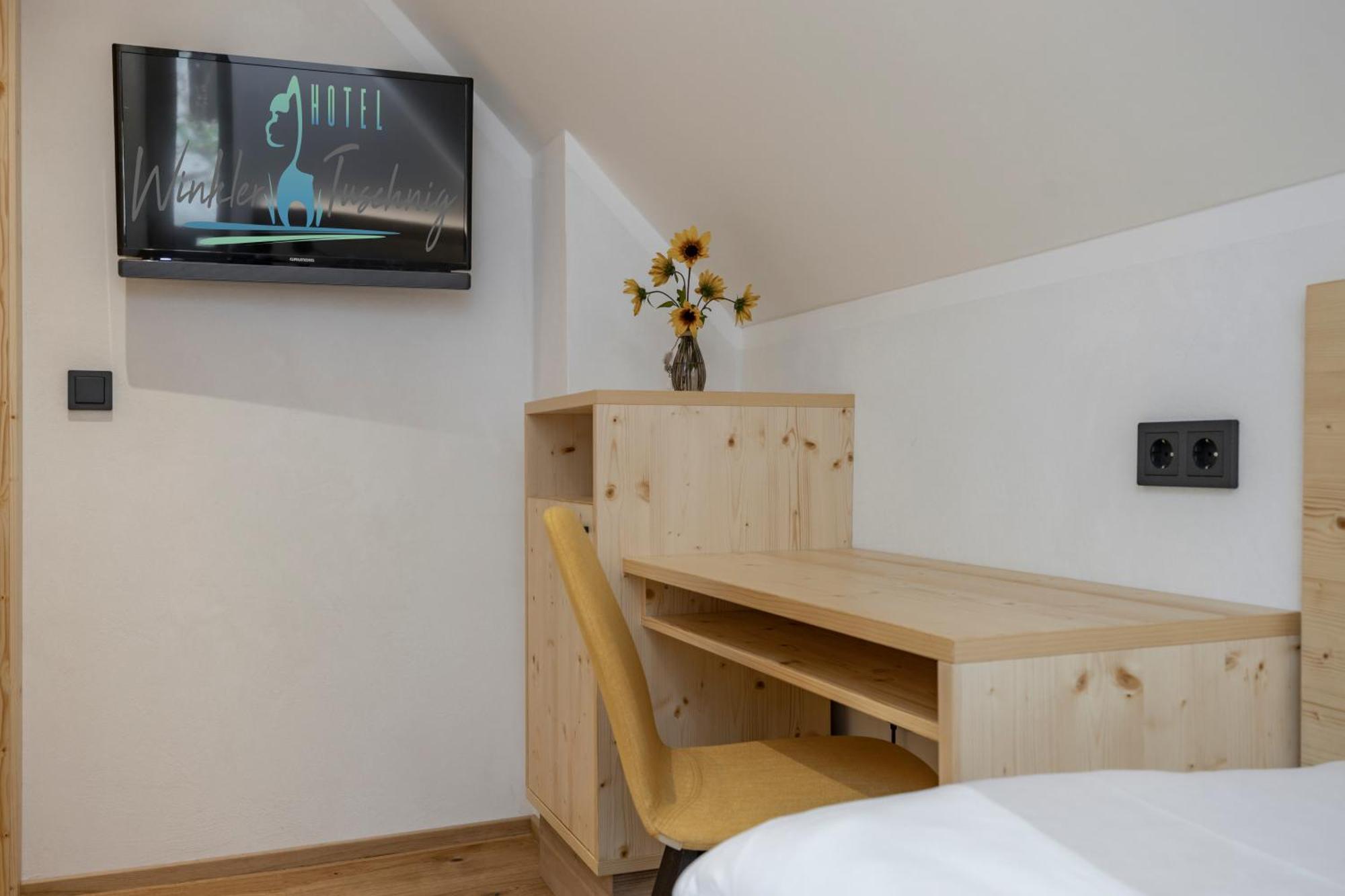 Hotel Winkler-Tuschnig Weissensee Room photo