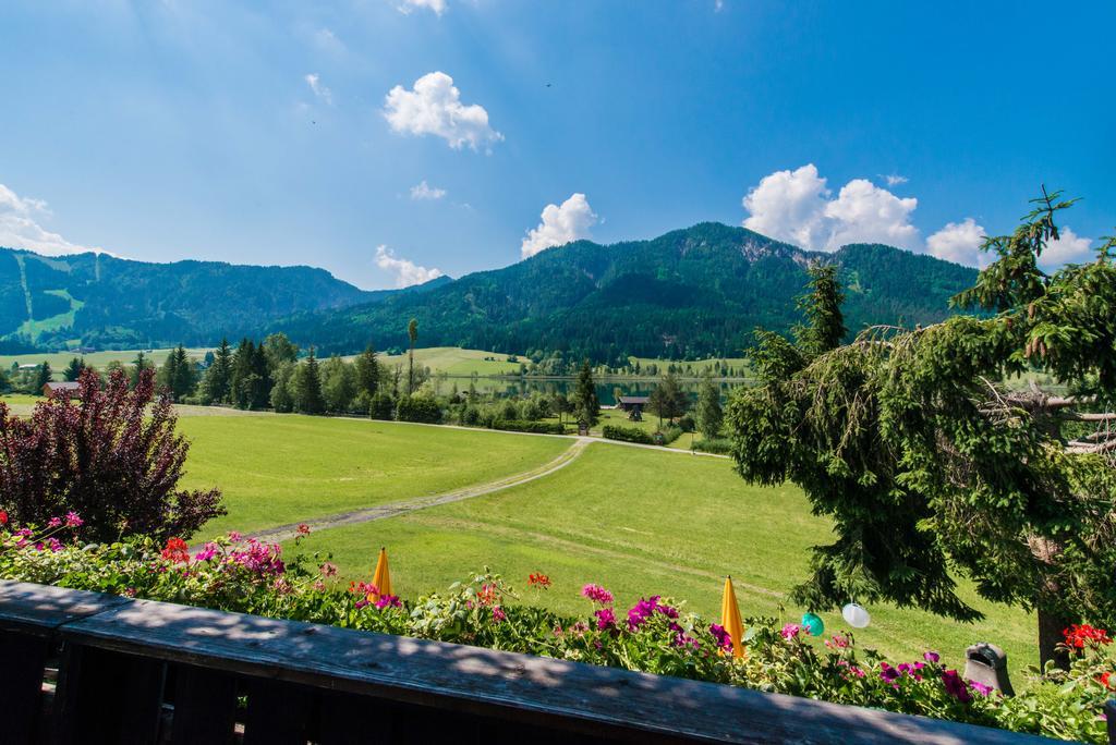 Hotel Winkler-Tuschnig Weissensee Exterior photo